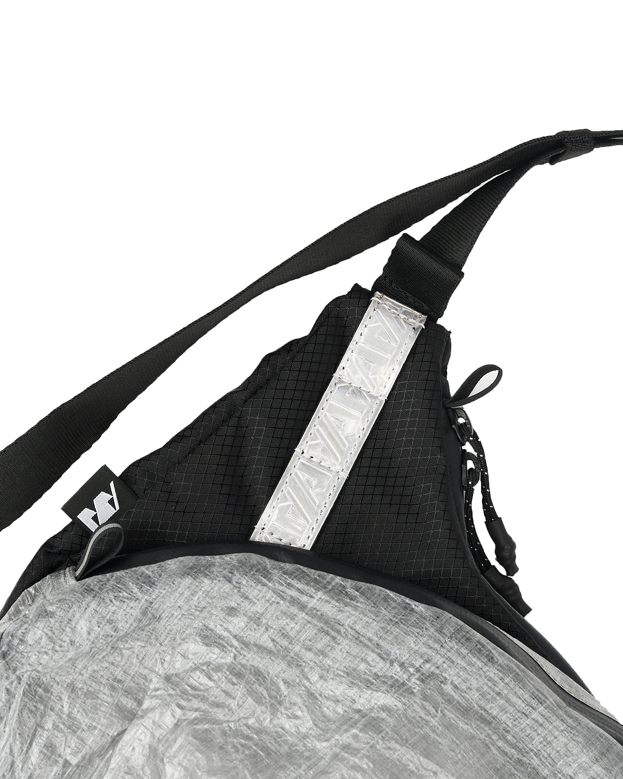 SLING BAG 7.6 – maastik