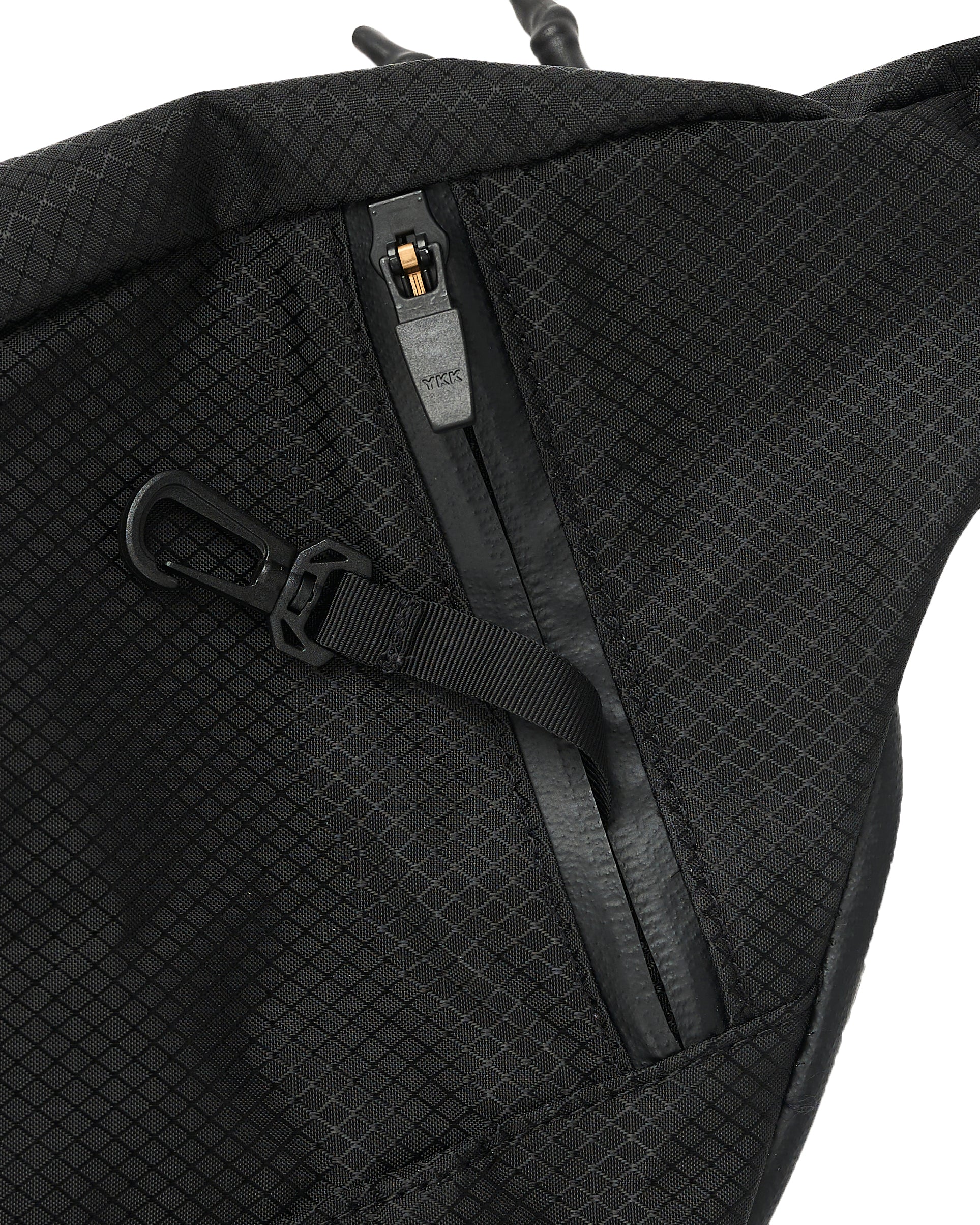 SLING BAG 7.6 – maastik